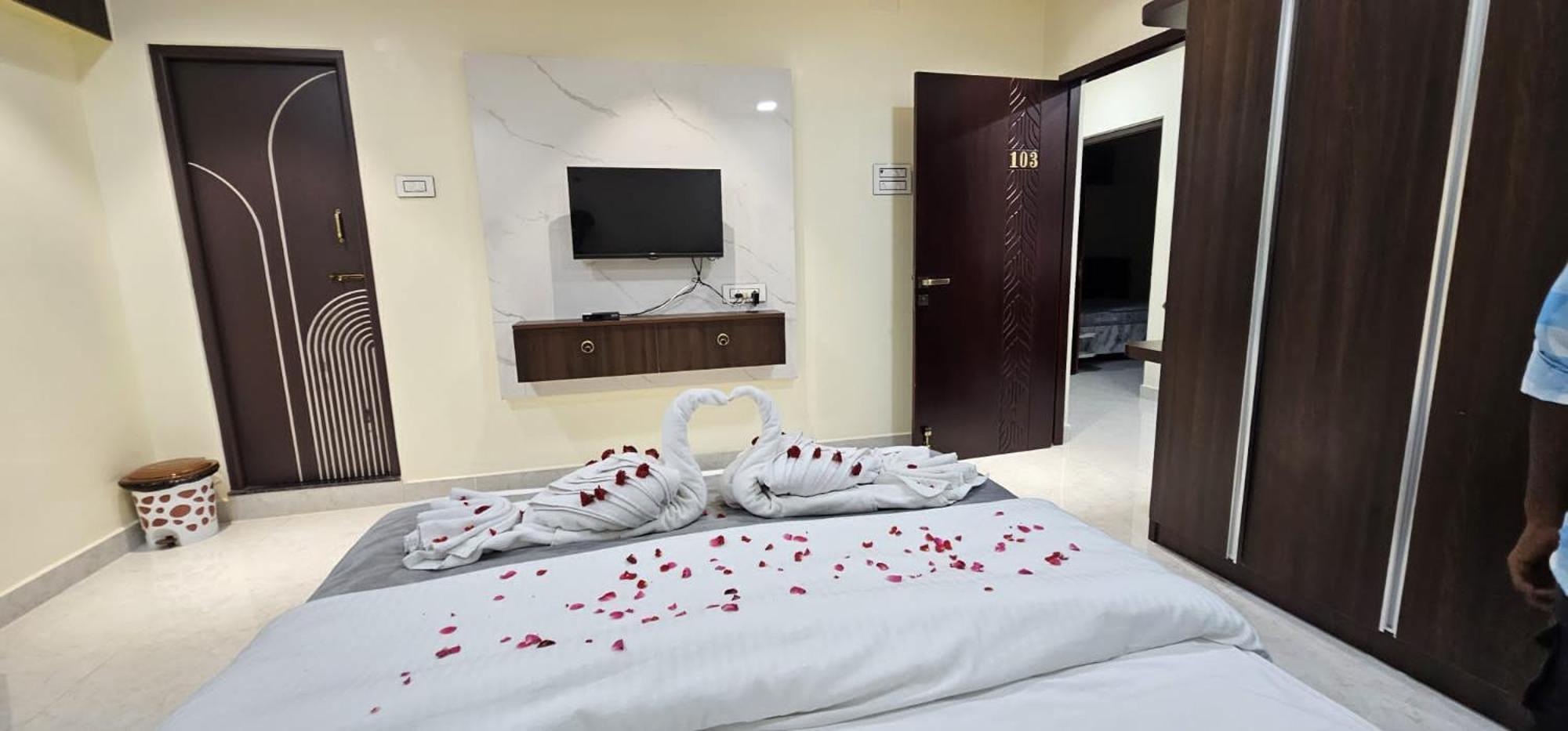 Jai Raja'S Tower Hotel Karaikudi Kültér fotó