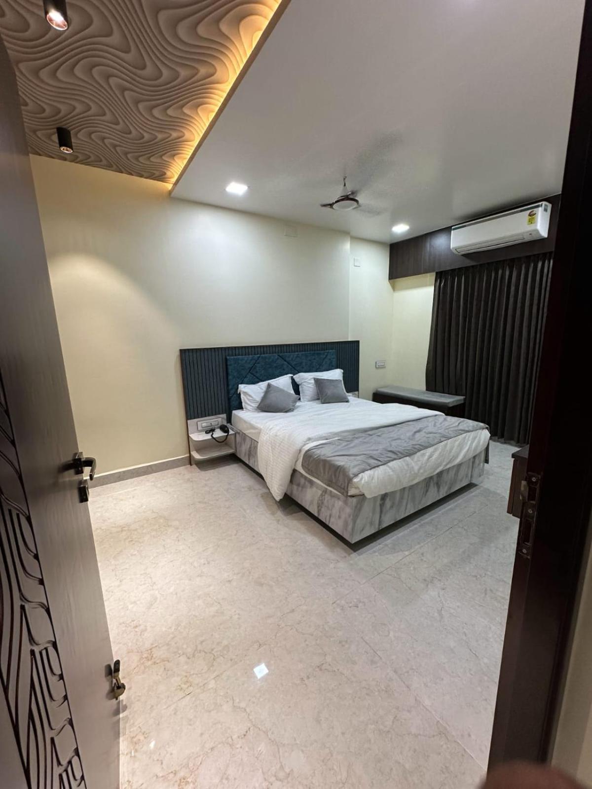 Jai Raja'S Tower Hotel Karaikudi Kültér fotó