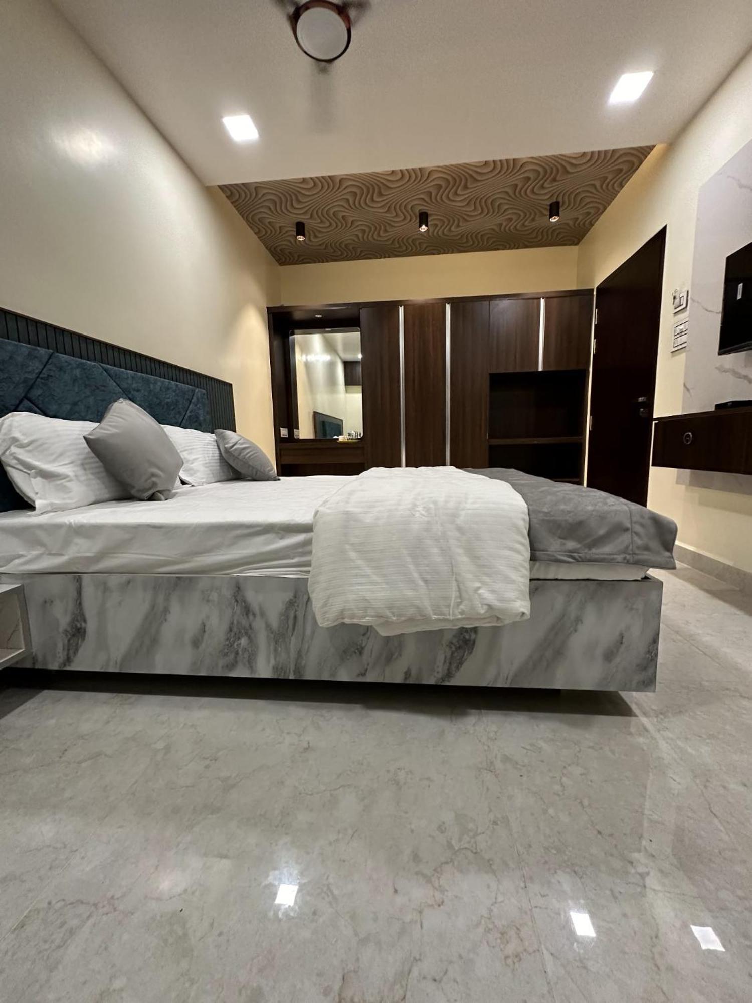 Jai Raja'S Tower Hotel Karaikudi Kültér fotó