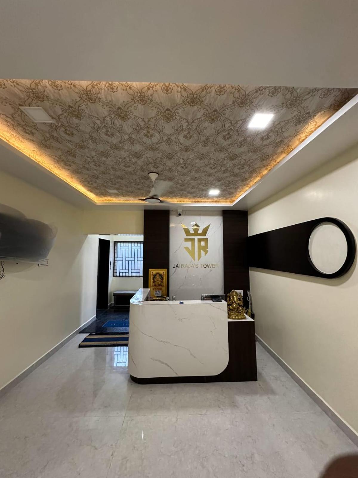 Jai Raja'S Tower Hotel Karaikudi Kültér fotó
